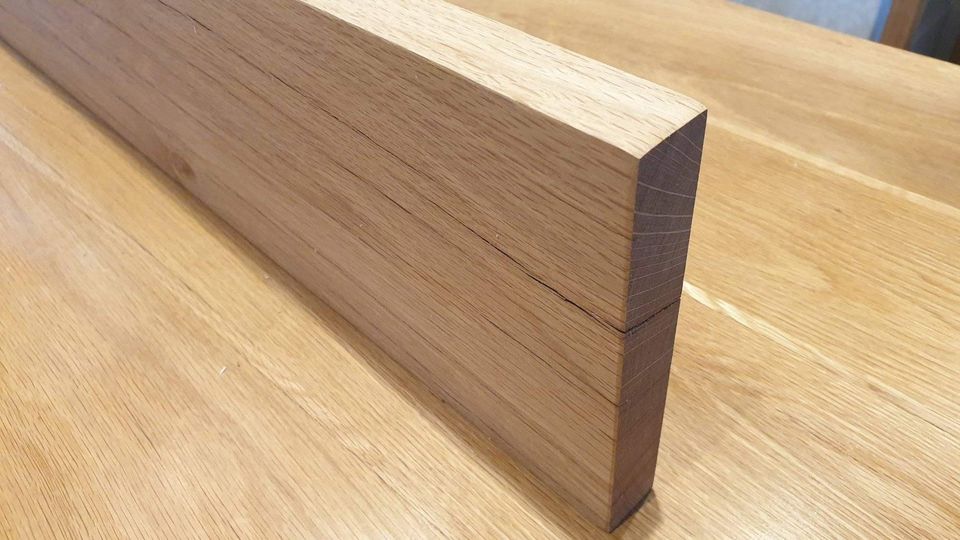 Oak shelf with brackets